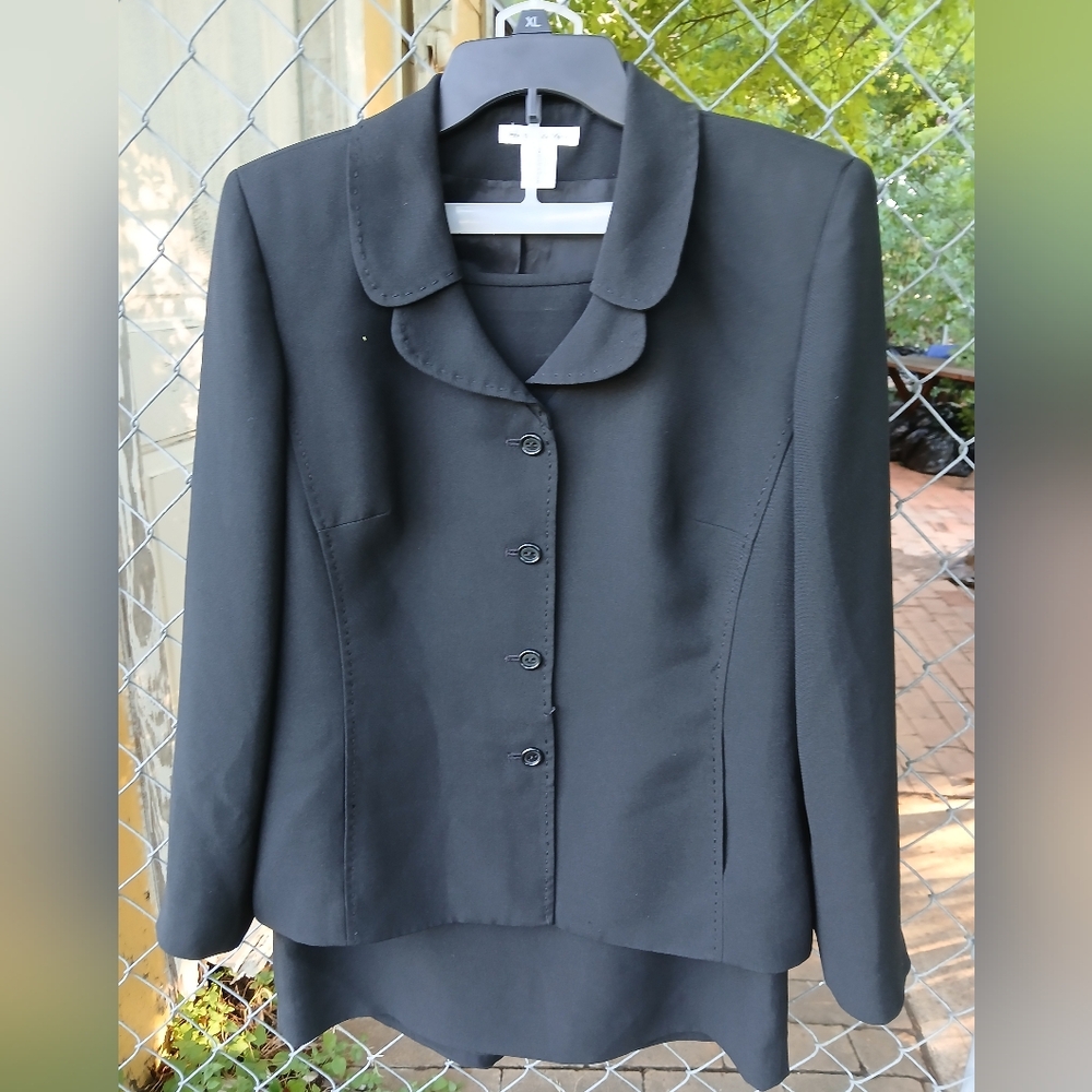 Preston & York Black Blazer with Structured Shoulders